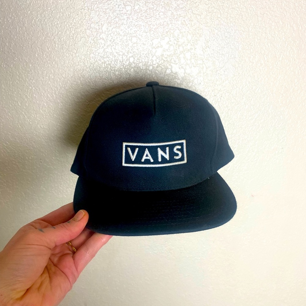 Vans Men’s Flat billed Baseball cap